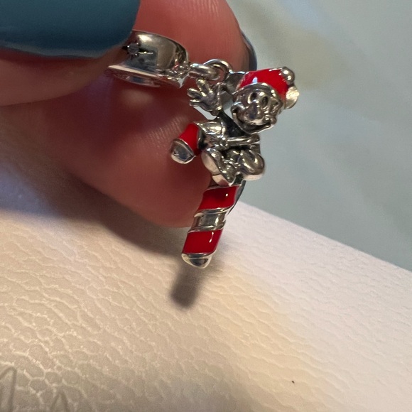 Pandora Santa Mickey Charm - Picture 3 of 5